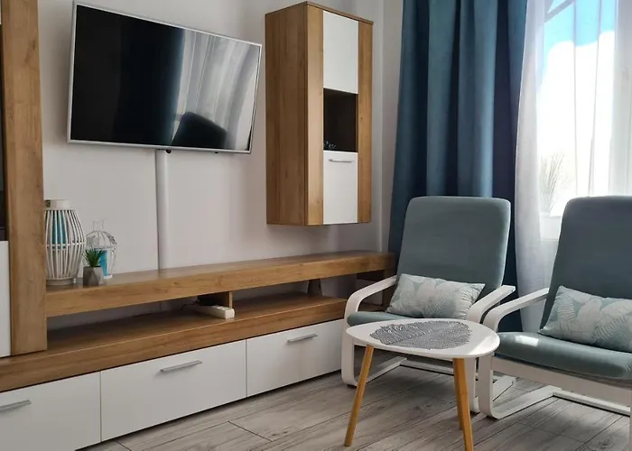 Apartament Z Garazem W Kolobrzegu Lägenhet