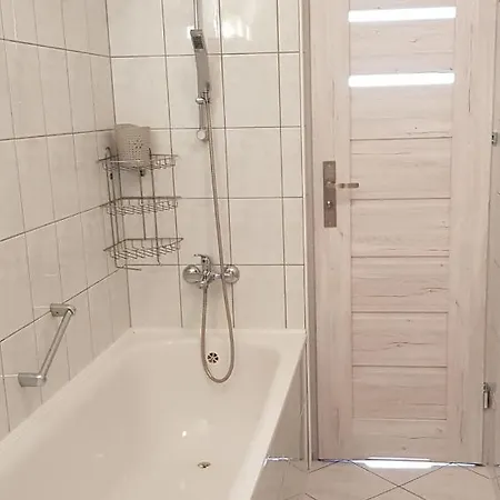 Apartament Z Garazem W Kolobrzegu Apartman Kołobrzeg